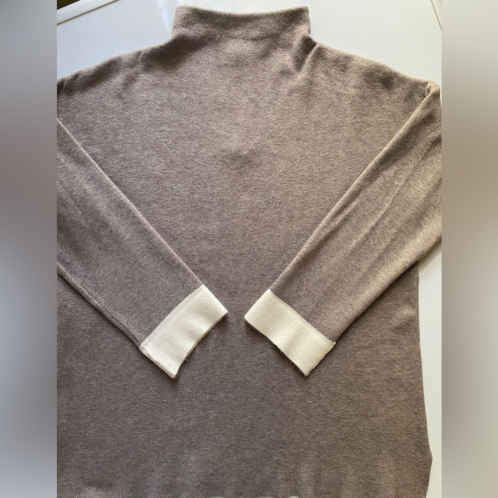TAHARI Mock Neck Sweater